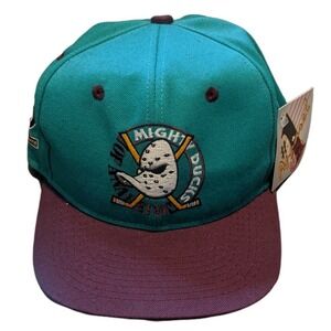 Vtg Mighty Ducks of Anaheim Fitted Hat 7 1/8 NWT Deadstock 90s NHL Green Cap USA